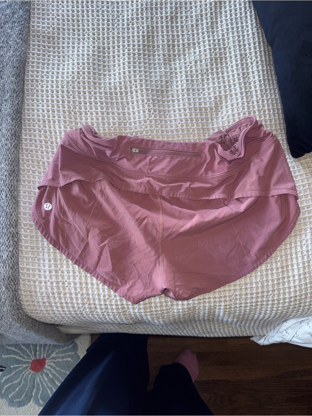 Women’s Lululemon Athletic Shorts in Mauve Pink